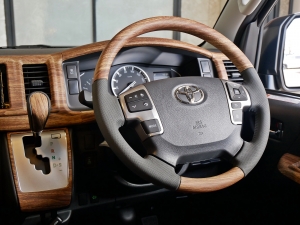 ハイエースバンディーゼル4WD　アースカラーパッケージ4V6ベージュ