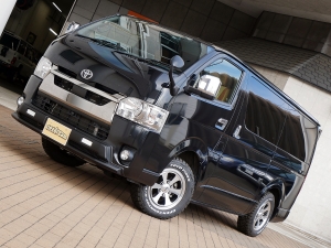 ハイエースバンディーゼル4WD　ベッド付き　車中泊