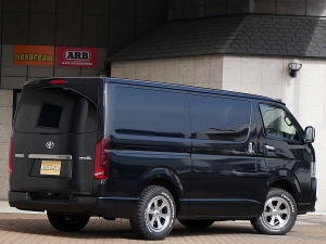 ハイエースバンディーゼル4WD　ベッド付き　車中泊
