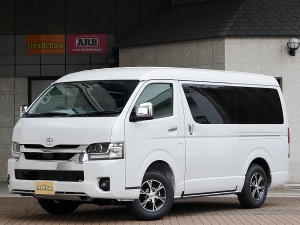 ハイエースワゴン１０人乗り　車中泊できる街乗り仕様車