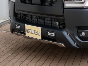 ハイエースバンディーゼル4WD　ベッド　アースカラー