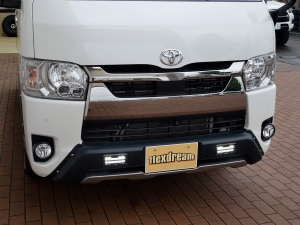 ハイエースバンディーゼル4WD　ベッド付き　車中泊