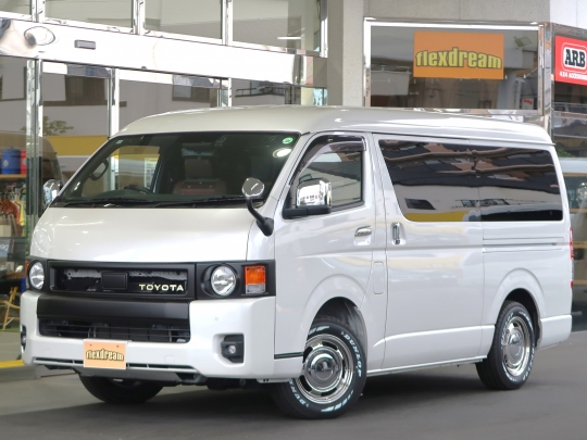 ハイエースバン　ワイド４ＷＤ                          