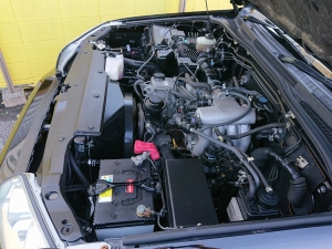ハイラックスサーフブラック　RZN215　パートタイム4WD　