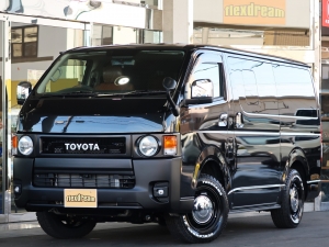 ハイエースＶディーゼル4WD　丸目カスタム　ネオクラシック