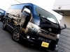 ハイエースバン4型新車　シーケンシャル６AT　ダークプライム