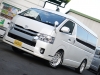 ハイエースワゴン4型新車４ＷＤ　６AT　