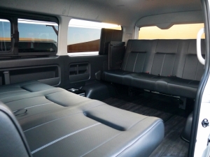 ハイエースワゴン4型新車　10人乗６AT　