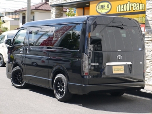 ハイエースワゴン4型新車４ＷＤ　６AT　