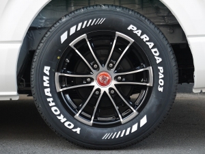 ハイエースワゴン4型新車４ＷＤ　６AT　