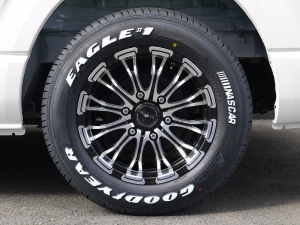 ハイエースワゴン4型新車　10人乗６AT　前向き９名乗車　内装カスタム　ＲＥＶＯシート