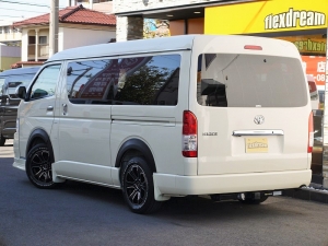 ハイエースワゴン１０人乗り　パワスラ　ハイエースワゴン４ＷＤ