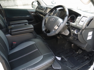 ハイエースバンディーゼル４ＷＤ　４型