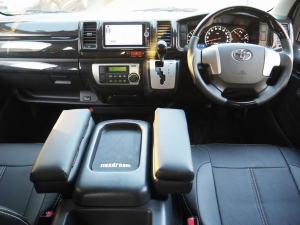 ハイエースバンディーゼル４ＷＤ　４型