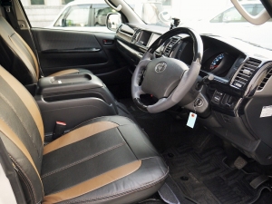 ハイエースバンワイドバン　Ｓ－ＧＬ　４ＷＤ
