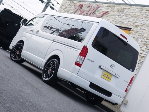 ハイエースバンワイドバン　Ｓ－ＧＬ　４型　４ＷＤ