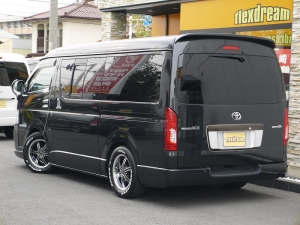 ハイエースバンワイドバン　Ｓ－ＧＬ　１オーナー車　３ナンバー乗用
