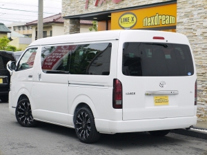 ハイエースワゴン4型新車４ＷＤ　６AT　