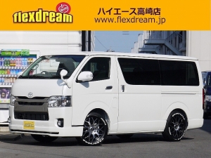 ハイエースバン4型新車　３０００ディーゼルターボ４ＷＤ　ダークプライム