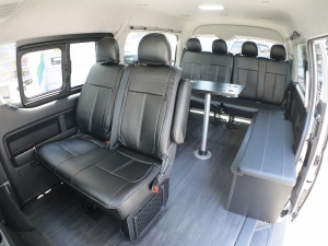 ハイエースワゴン4型新車４ＷＤ　６AT　