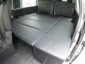 ハイエースワゴン4型新車４ＷＤ　６AT　
