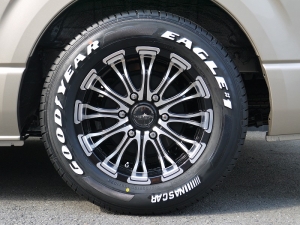 ハイエースワゴン新車６ＡＴ　グランドキャビン