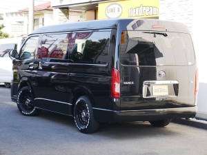 ハイエースワゴン4型新車４ＷＤ　６AT　