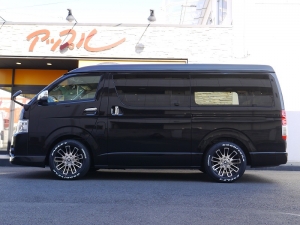 ハイエースワゴン4型新車４ＷＤ　６AT　