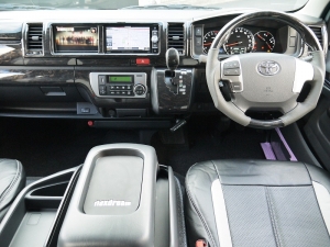 ハイエースワゴン4型新車　10人乗りシーケンシャル６AT　