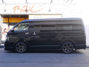 ハイエースワゴン4型新車　10人乗りシーケンシャル６AT　