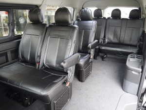 ハイエースワゴン4型新車４ＷＤ　６AT　