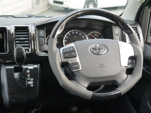 ハイエースワゴン4型新車４ＷＤ　６AT　