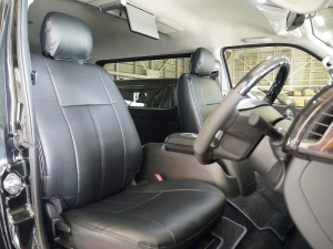 ハイエースワゴン4型新車４ＷＤ　６AT　