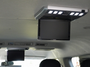 ハイエースワゴン4型新車４ＷＤ　６AT　