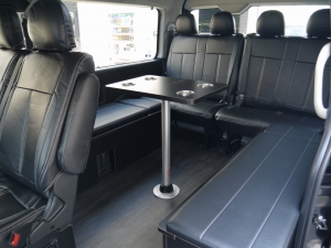 ハイエースワゴン4型新車４ＷＤ　６AT　