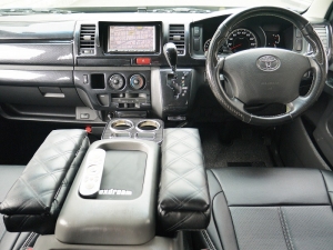 ハイエースバンディーゼル４ＷＤ