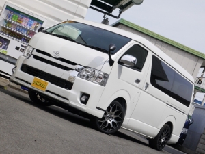 ハイエースワゴン4型新車４ＷＤ　６AT　