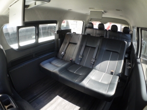 ハイエースワゴン4型新車４ＷＤ　６AT　