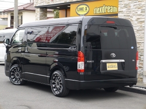 ハイエースワゴン4型新車４ＷＤ　６AT　