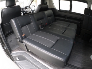 ハイエースワゴン4型新車４ＷＤ　６AT　