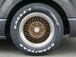 ハイエースバンワイドバン　４ＷＤ　