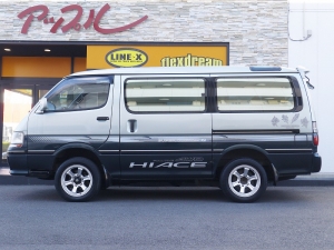 ハイエース100系ディーゼルターボ４ＷＤ