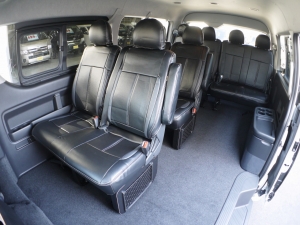 ハイエースワゴン4型新車４ＷＤ　６AT　