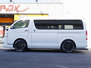 ハイエースワゴン4型新車４ＷＤ　６AT　