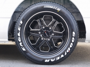 ハイエースワゴン4型新車４ＷＤ　６AT　