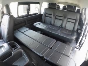 ハイエースワゴン4型新車４ＷＤ　６AT　
