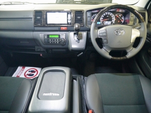 ハイエースバン4型新車　ダークプライム