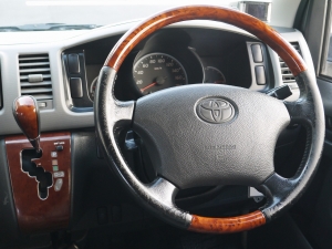 ハイエースワゴンＤＸ　４ＷＤ