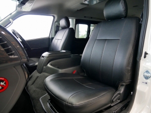 ハイエースワゴン4型新車４ＷＤ　６AT　