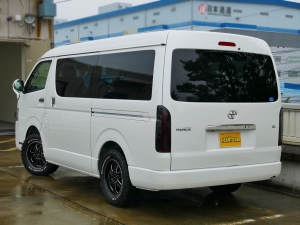 ハイエースワゴン4型新車４ＷＤ　６AT　